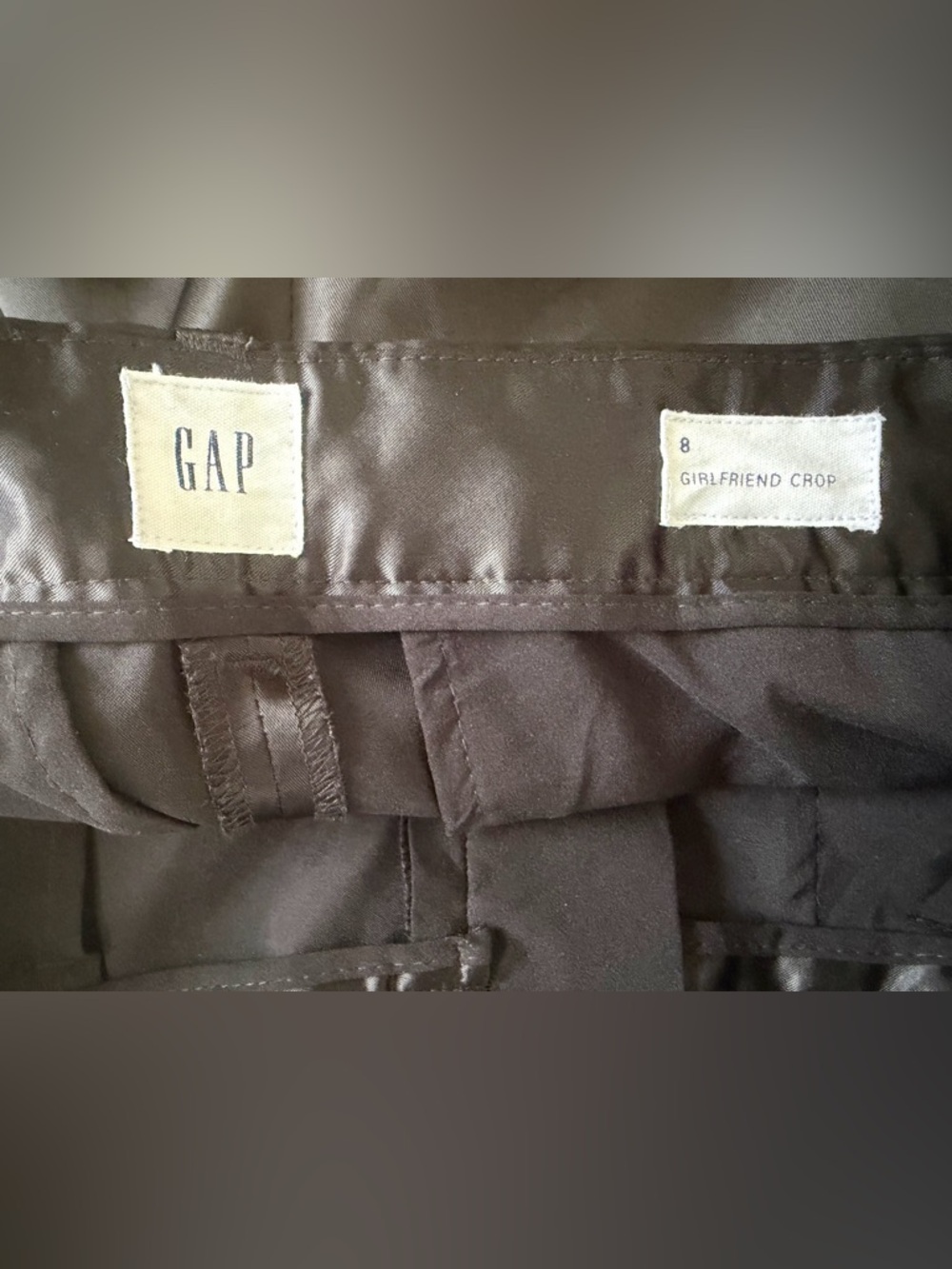 Gap Women’s Girlfriend Mid Rise Crop Satin Pants - Picture 4 of 7